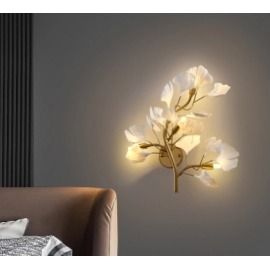 Ginkgo leaf wall lamp, light luxury living room sofa background wall lamp, creative foyer corridor, simple Nordic bedroom bedside lamp