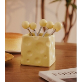 Cream style high-end fruit fork set, multi-purpose ceramic cheese storage jar, bar decoration, good items, souvenirs